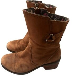 TEVA Foxy mid-rise boots chunky heel suede leather tan brown 7.5 women western